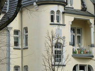 Hausfront mit Ornamenten im Theaterviertel Oberhausen