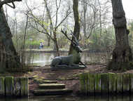 Skulptur Sterkrader Hirsch im Volkspark Sterkrade